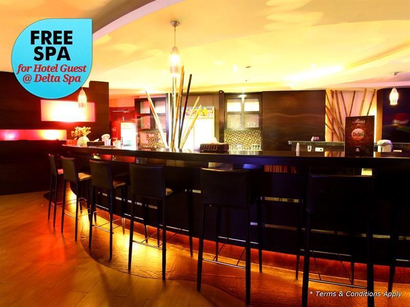 Grand Delta Hotel Medan Exterior foto